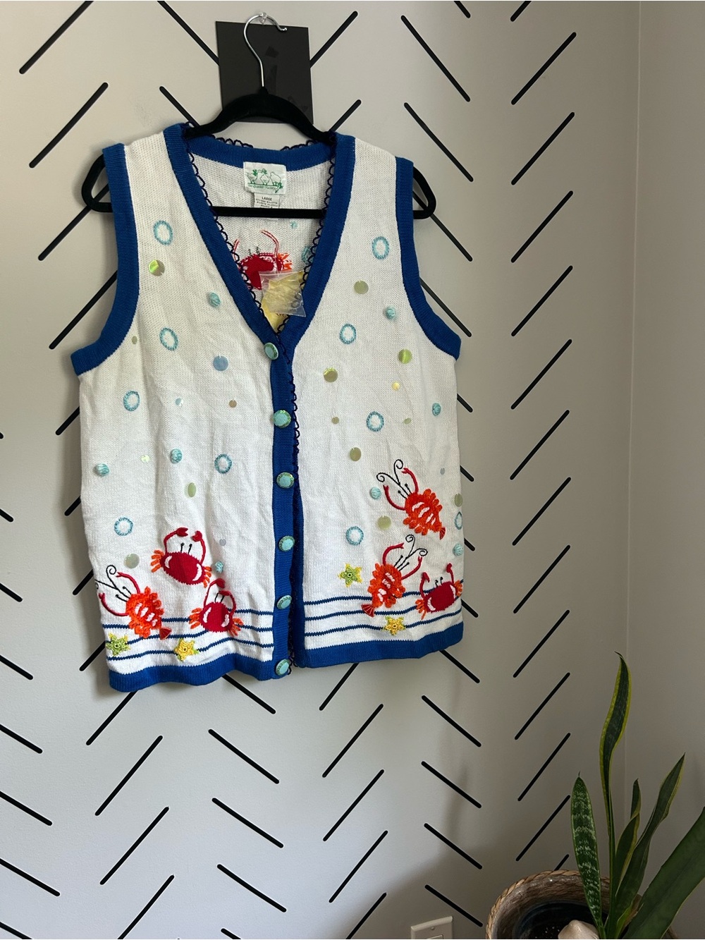 NWT vintage 90s Quaker Factory sweater vest crab and starfish embroidery